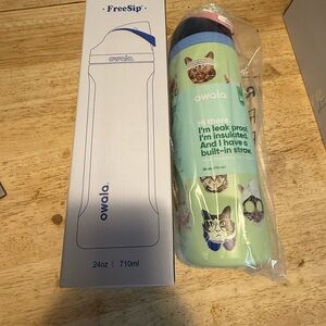 Owala 24oz FreeSip Water Bottle - Mint with Cat Print